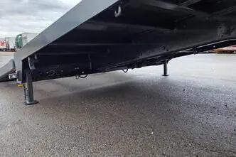 Volvo FL250 4X2, 188 kW, diesel, automatic