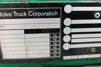 Volvo FL250 4X2, 188 kW, diesel, automatic