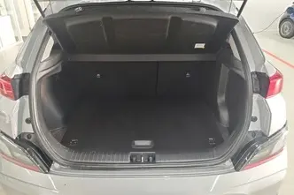 Hyundai Kona, 100 kW, elekter, automaat, esivedu