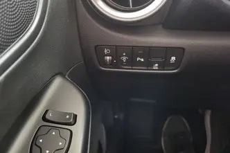 Hyundai Kona, 100 kW, elekter, automaat, esivedu