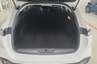 Peugeot 308, 1.6, 132 kW, pistikhübriid, automaat, esivedu