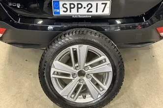 Peugeot 308, 1.2, 96 kW, petrol, automatic, front-wheel drive