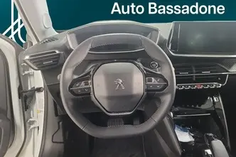 Peugeot 2008, elekter, automaat, esivedu