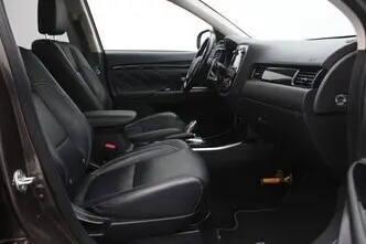 Mitsubishi Outlander, 2.0, 89 kW, pistikhübriid, automaat, nelikvedu