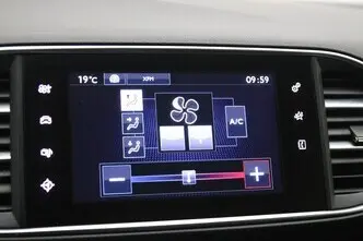 Peugeot 308, 1.6, 88 kW, diesel, manual, front-wheel drive