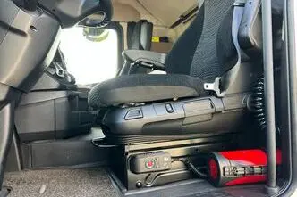 Mercedes-Benz Actros, 12.8, 330 kW, diesel, rear-wheel drive