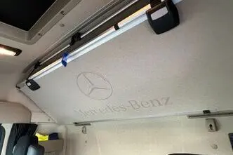 Mercedes-Benz Actros, 12.8, 330 kW, diesel, rear-wheel drive