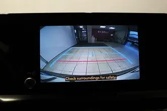 Toyota C-HR, 1.8, 72 kW, hübriid, automaat, esivedu