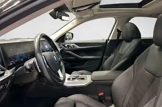 BMW 420, 140 kW, hibrīds, automātiskā, pilnpiedziņa