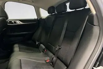 BMW 420, 140 kW, hibrīds, automātiskā, pilnpiedziņa