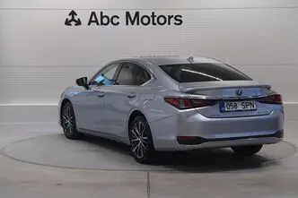 Lexus ES 300, 2.5, 131 kW, hübriid, automaat, esivedu