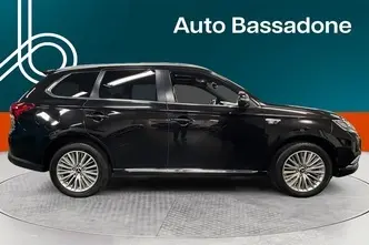 Mitsubishi Outlander, 2.4, 99 kW, pistikhübriid, automaat, nelikvedu