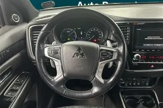 Mitsubishi Outlander, 2.4, 99 kW, pistikhübriid, automaat, nelikvedu