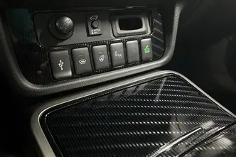 Mitsubishi Outlander, 2.4, 99 kW, pistikhübriid, automaat, nelikvedu