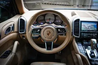 Porsche Cayenne, 4.1, 283 kW, dyzelinas, automatinė, visų varomųjų ratų pavara