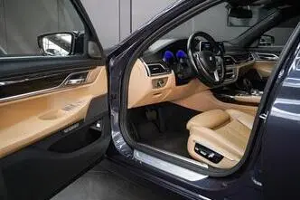 BMW 730, 3.0, 195 kW, dīzelis, automātiskā, aizmugurējā piedziņa