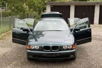 BMW 523, 2.5, 140 kW, bensiin, automaat, tagavedu