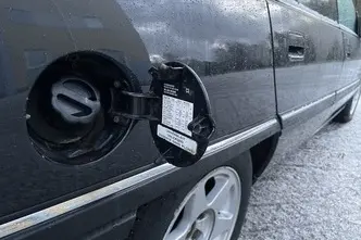 Opel Omega, 2.6, 110 kW, benzīns, automātiskā, aizmugurējā piedziņa