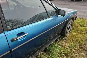 Volkswagen Scirocco, 1.8, bensiin, manuaal, esivedu