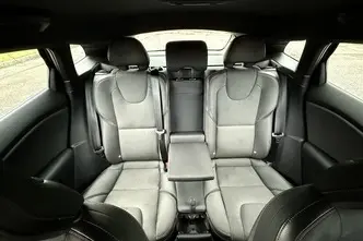 Volvo V40 Cross Country, 2.0, 110 kW, diisel, automaat, esivedu