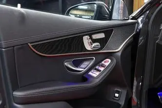 Mercedes-Benz EQC, 145 kW, электричество, автомат, полный привод