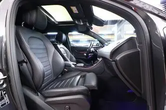 Mercedes-Benz EQC, 145 kW, электричество, автомат, полный привод