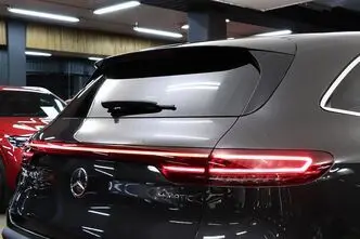 Mercedes-Benz EQC, 145 kW, электричество, автомат, полный привод