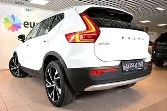 Volvo XC40, 2.0, 140 kW, бензин, автомат, передний привод