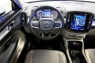 Volvo XC40, 2.0, 140 kW, бензин, автомат, передний привод