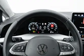 Volkswagen Golf, 1.5, 85 kW, бензин, автомат, передний привод