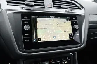 Volkswagen Tiguan, 2.0, 180 kW, бензин, автомат, полный привод