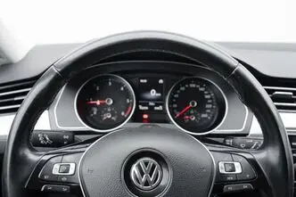 Volkswagen Passat, 2.0, 110 kW, diesel, manual, front-wheel drive