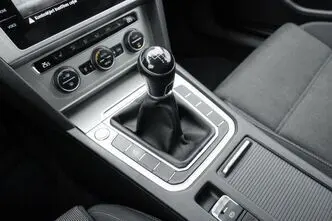 Volkswagen Passat, 2.0, 110 kW, diesel, manual, front-wheel drive