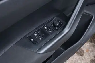 Volkswagen Taigo, 1.0, 81 kW, бензин, автомат, передний привод