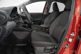 Toyota Yaris, 1.5, 68 kW, hybrid, automatic