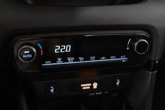 Toyota Yaris, 1.5, 68 kW, hybrid, automatic