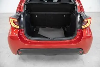 Toyota Yaris, 1.5, 68 kW, hybrid, automatic