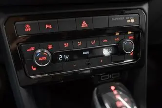 Volkswagen T-Cross, 1.0, 85 kW, bensiin, automaat