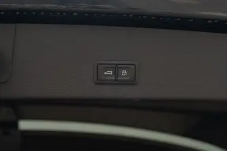 Audi e-tron, 370 kW, elekter, automaat, nelikvedu