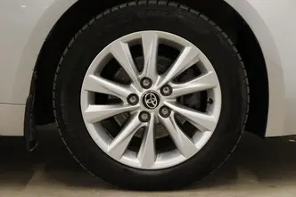 Toyota Corolla, 1.8, 72 kW, hübriid, automaat, esivedu