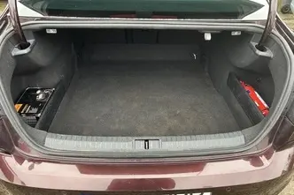 Volkswagen Passat, 1.8, 132 kW, bensiin, automaat, esivedu