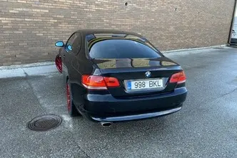 BMW 320, 2.0, 130 kW, дизель, механическая, задний привод