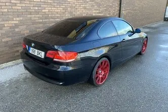 BMW 320, 2.0, 130 kW, дизель, механическая, задний привод