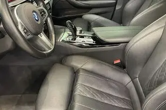 BMW 530, 2.0, 135 kW, hübriid, automaat, nelikvedu