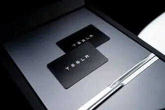 Tesla Model 3, 208 kW, elekter, automaat, tagavedu