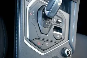 Lynk&Co 01, 1.5, 192 kW, bensiin, automaat, esivedu