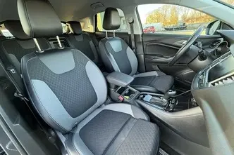 Opel Crossland X, 1.6, 88 kW, diisel, automaat, esivedu