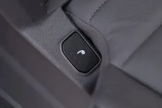 Volkswagen Multivan, 1.4, 160 kW, plug-in hybrid, automatic, front-wheel drive