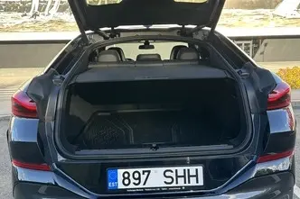BMW X6, 3.0, 250 kW, hybrid, automatic, four-wheel drive