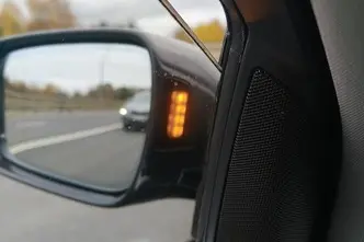 Volkswagen Phaeton, 3.0, 176 kW, diesel, automatic, four-wheel drive